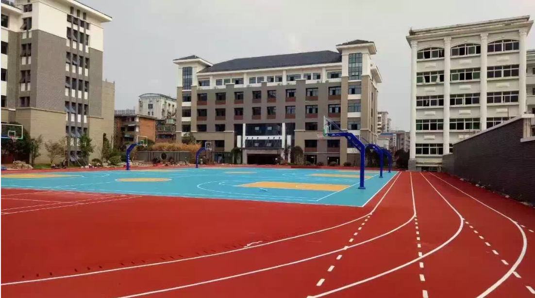 �ϲ���28���˶�����4